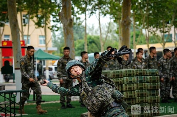 九游会体育-九游会欧洲杯-九玩游戏中心官网武警山东总队聊城支队从严组织半年军事考查-九游会体育-九游会欧洲杯-九玩游戏中心官网